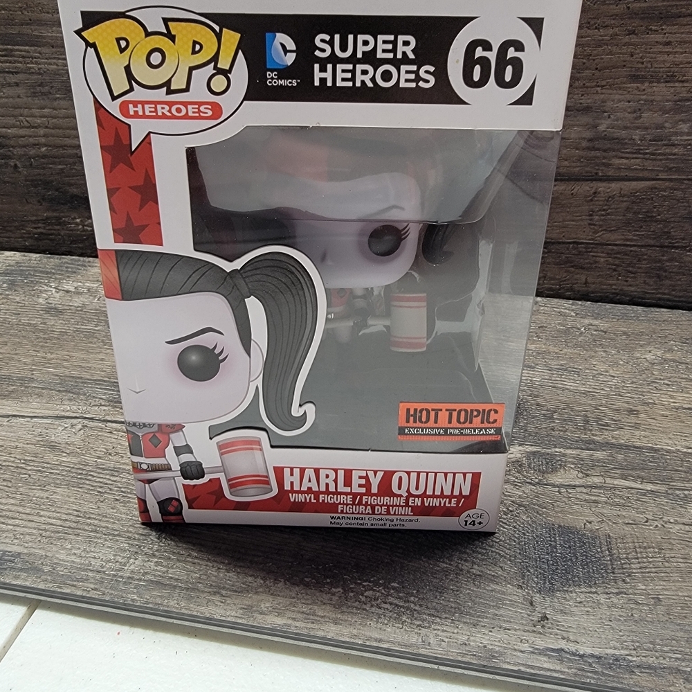 Funko Pop! Vinyl: DC Comics - Harley Quinn #66